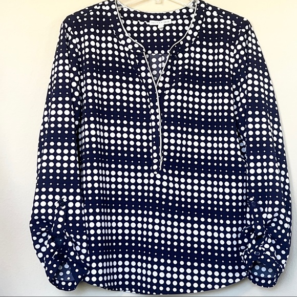 Blue and white log sleeve blouse - Picture 1 of 7